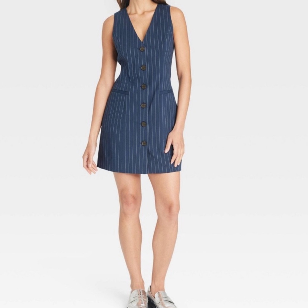 New navy pinstripe dress
Never worn - Picture 5 of 5